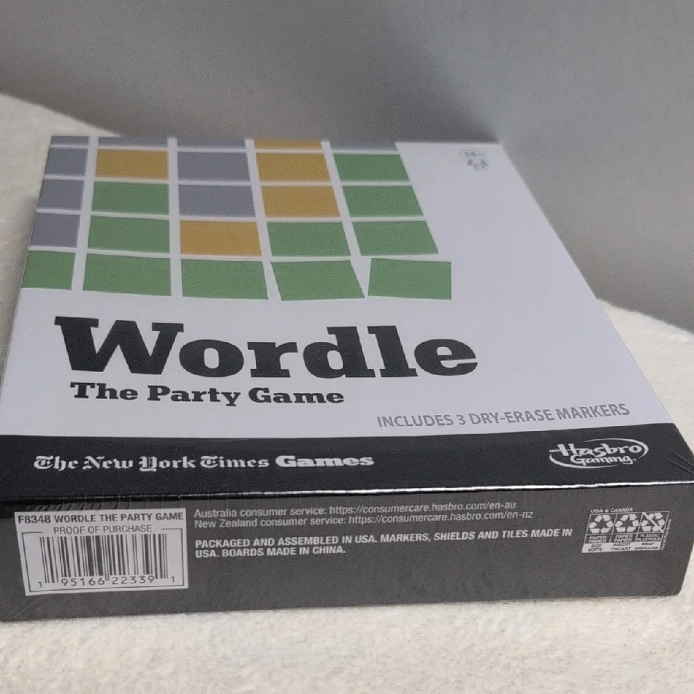 Hasbro Wordle The Party Game - White with Green & Yellow Tiles - Picture 4 of 16